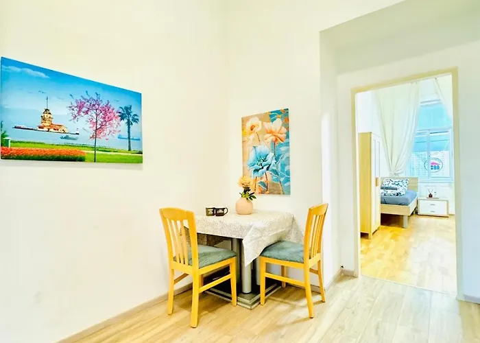 Comfy 1br For 4, 10min Transport To Stadthalle Apartment